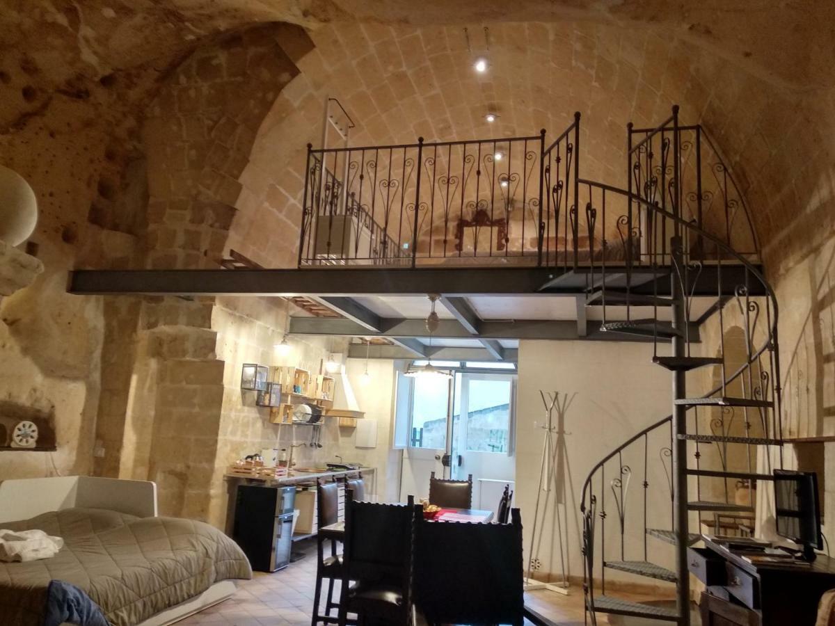 Casa Masiello La Casa Tipica Dei Sassi Di Matera Buitenkant foto