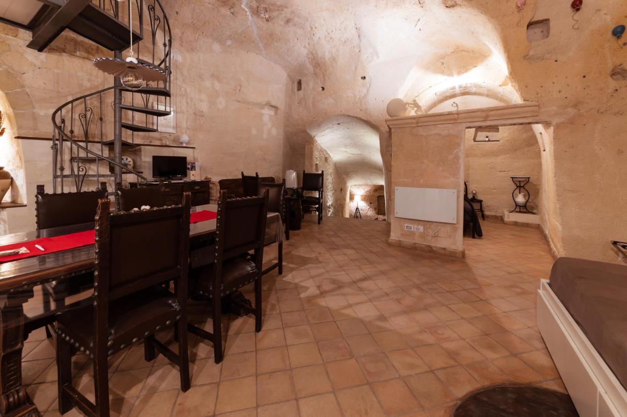 Casa Masiello La Casa Tipica Dei Sassi Di Matera Buitenkant foto